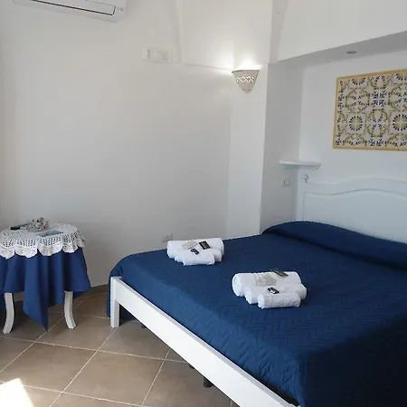 Punta Cutieri 4* גאליפולי