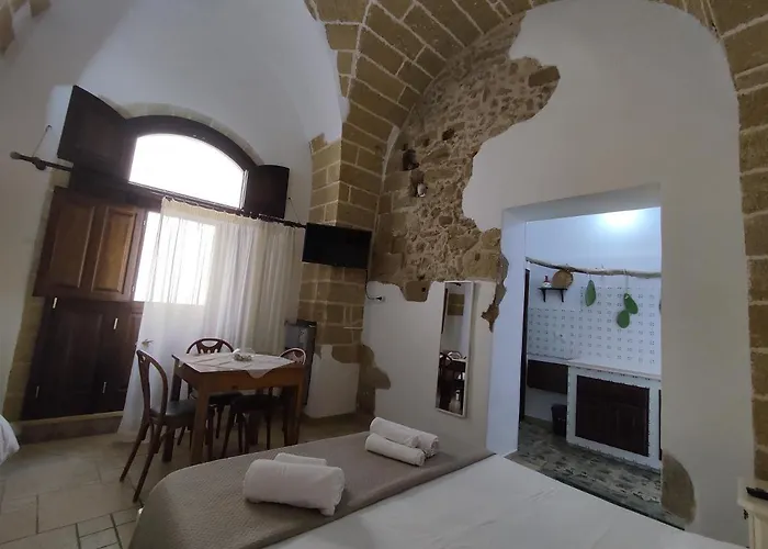 Oda ve Kahvaltı Punta Cutieri