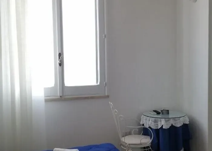 Punta Cutieri לינה וארוחת בוקר