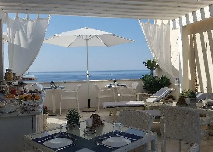 לינה וארוחת בוקר Punta Cutieri