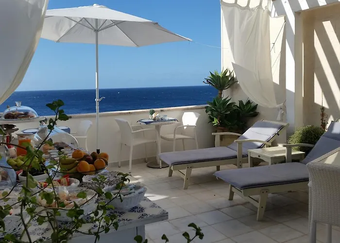 Punta Cutieri לינה וארוחת בוקר